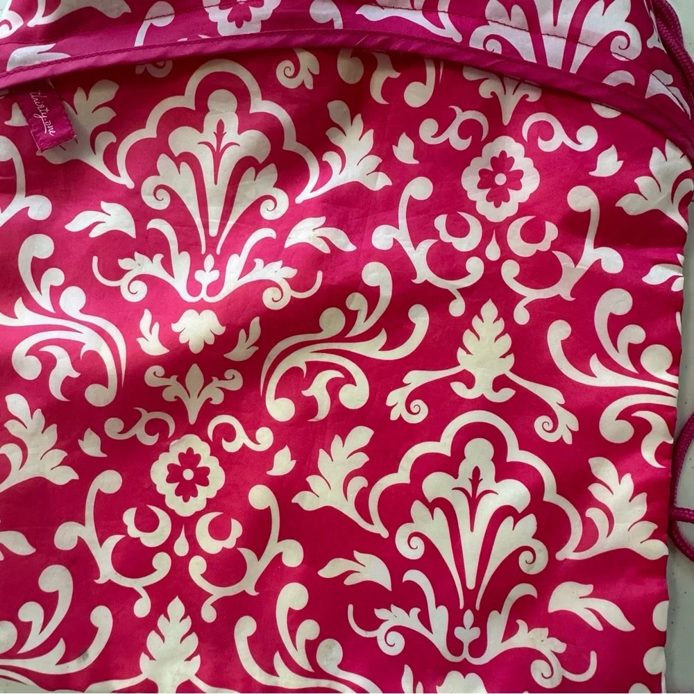 Thirty-One pink‎ & white drawstring bag with a floral pattern